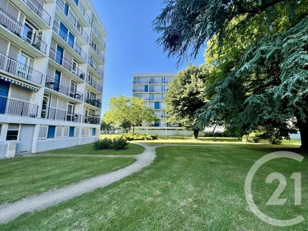 Appartement T3 à vendre  3 pièces - 57,90 m 2   VANNES  - 56