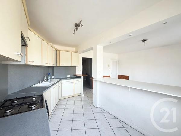 Appartement T3 à vendre  3 pièces - 57,90 m 2   VANNES  - 56