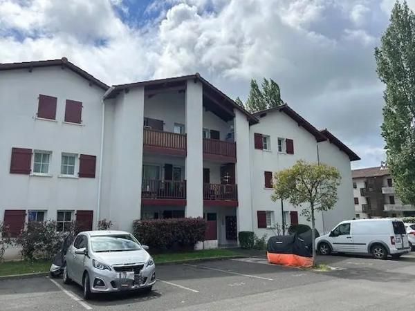 Appartement à vendre 2 pièces 45m² Saint-Pée-sur-Nivelle (64310)