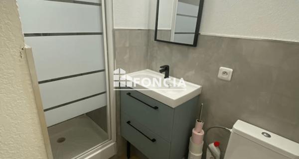 À vendre Studio 20 m² - Bormes-les-mimosas 83230