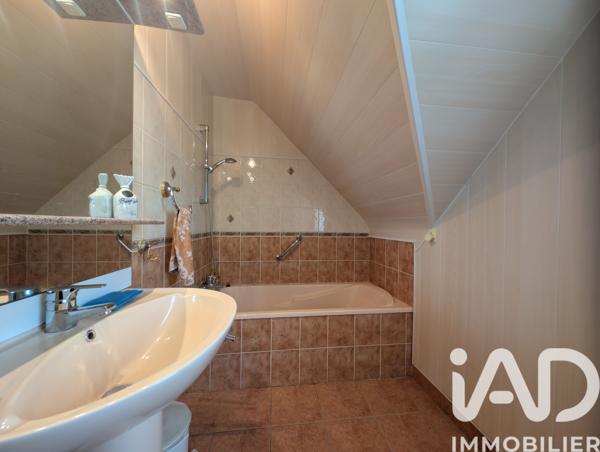 Maison à vendre 5 pièces 80 m² Quimperlé