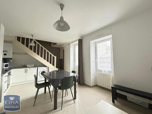 Maison à louer 2 pièces 30.5m² Laval (53000)