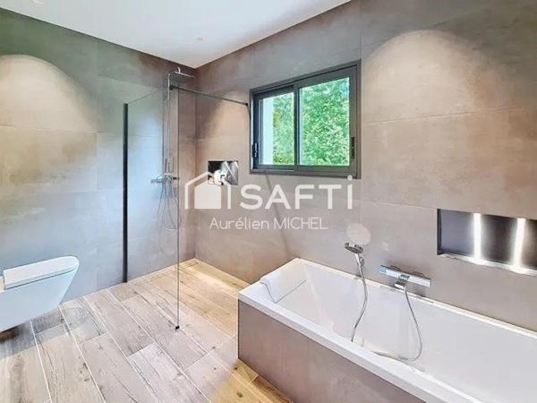 Villa avec magnifique vue sur le Bugey et prestations hautes gammes