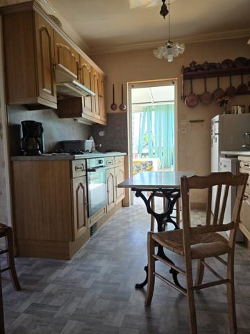 À vendre - Maison individuelle, 6 pièces située à Villeneuve-Saint-Georges (94190)