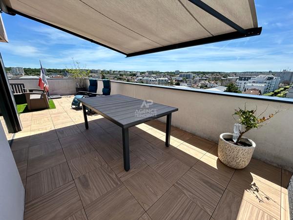 Appartement Poissy 4 pièce(s) 92 m2 €566 000 ** - Référence 9221