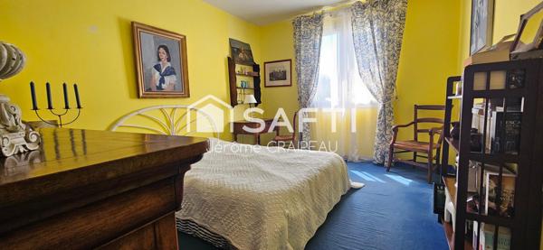 Plain-pied avec 3 chambres, garage et piscine secteur des OUDAIRIES.