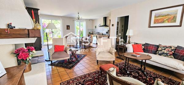 Plain-pied avec 3 chambres, garage et piscine secteur des OUDAIRIES.