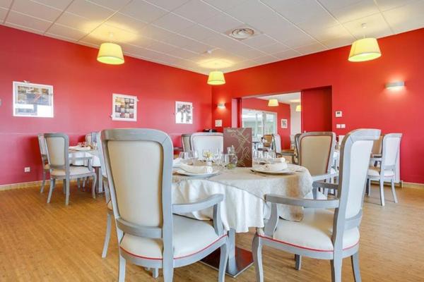 INVESTISSEMENT LOCATIF – Laremy – Résidence EHPAD Résidence Laremy – 7,39 % de rentabilité