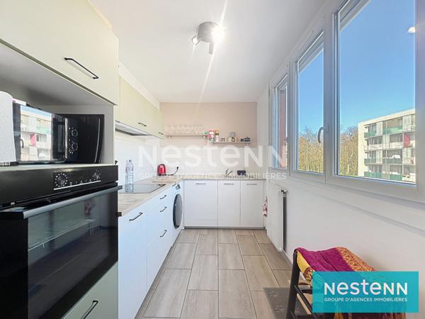 APPARTEMENT DEUX CHAMBRES AVEC BALCON ET CAVE