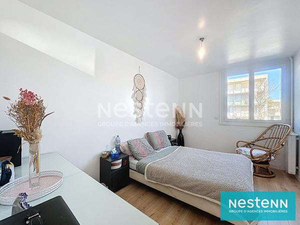 APPARTEMENT DEUX CHAMBRES AVEC BALCON ET CAVE