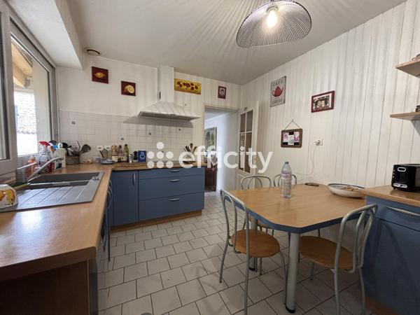 Maison 9 pièces - 200 m²