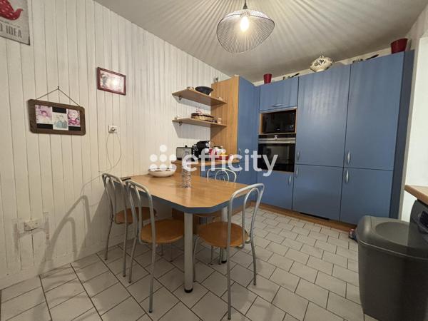 Maison 9 pièces - 200 m²