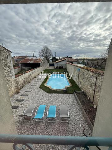 Maison 9 pièces - 200 m²