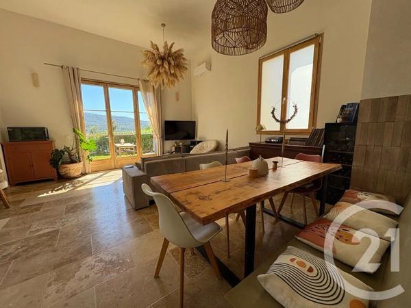 Appartement à vendre  4 pièces - 83 m 2   HYERES  - 83