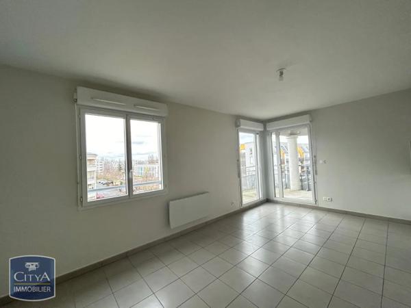 Appartement à louer 1 pièce 27.2m² Villeneuve-Saint-Georges (94190)