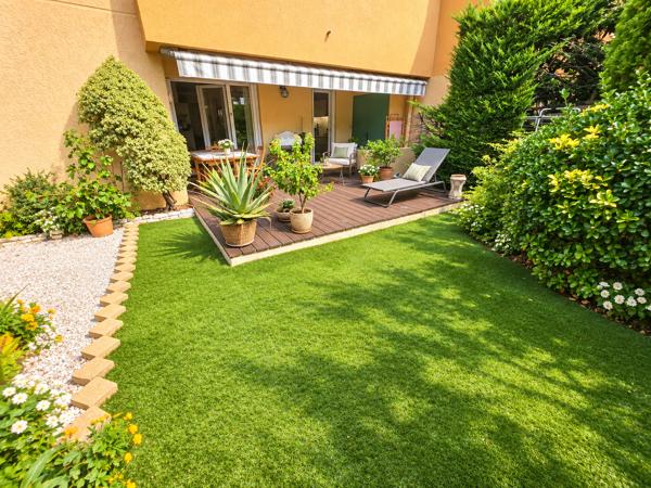 Rez de Jardin 150m2 , T3