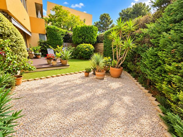 Rez de Jardin 150m2 , T3