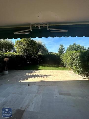 Appartement à louer 3 pièces 83.87m² Roquebrune-Cap-Martin (06190)