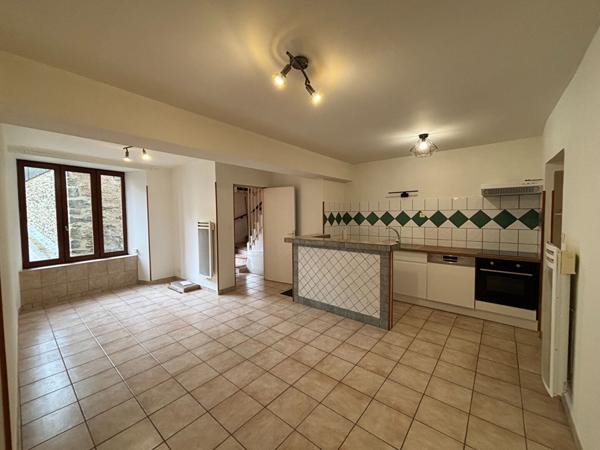 Immeuble proche de CARCASSONNE avec cave