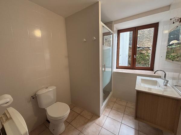 Immeuble proche de CARCASSONNE avec cave