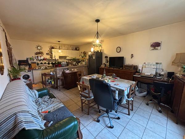 Immeuble proche de CARCASSONNE avec cave