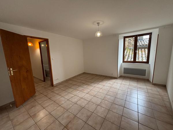 Immeuble proche de CARCASSONNE avec cave