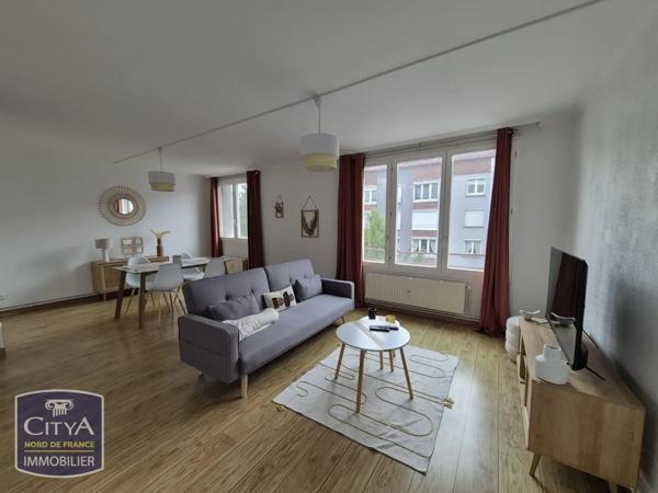Appartement à louer 2 pièces 57.8m² Liévin (62800)
