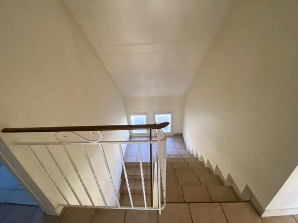 à vendre à Vannes secteur Saint Guen Maison 5/6 chambres avec jardin, sous sol Possibilité petit immeuble de rapport