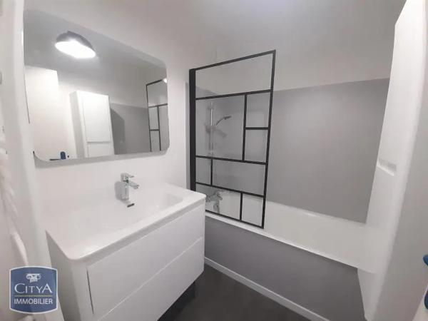 Appartement à louer 2 pièces 38.73m² Albi (81000)