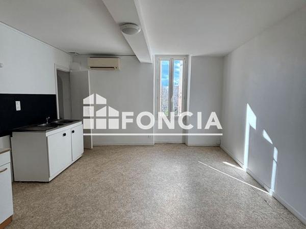 Location Appartement 2 pièces 83.45 m² - 56 COURS A. BRIAND Orange 84100