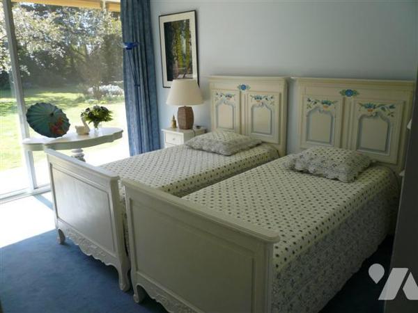 Maison d'architecte avec piscine sur 9958M2 de terrain 