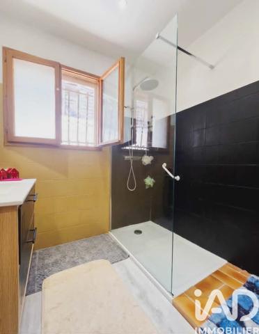 Maison à vendre 4 pièces 90 m² Nîmes