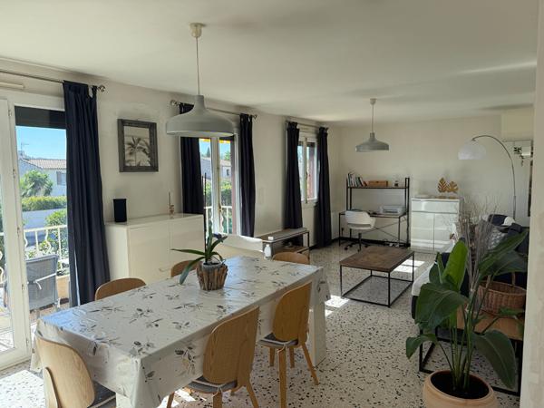 Maison de 144 m2 sur 610 m2 avec deux appartements