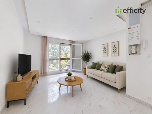 Appartement
         4 pièces
        - 75 m² Exclusivité 139 000 € *