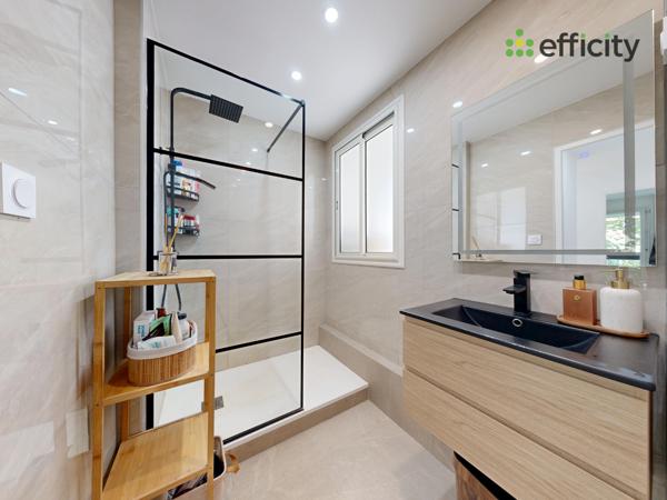 Appartement
         4 pièces
        - 75 m² Exclusivité 139 000 € *