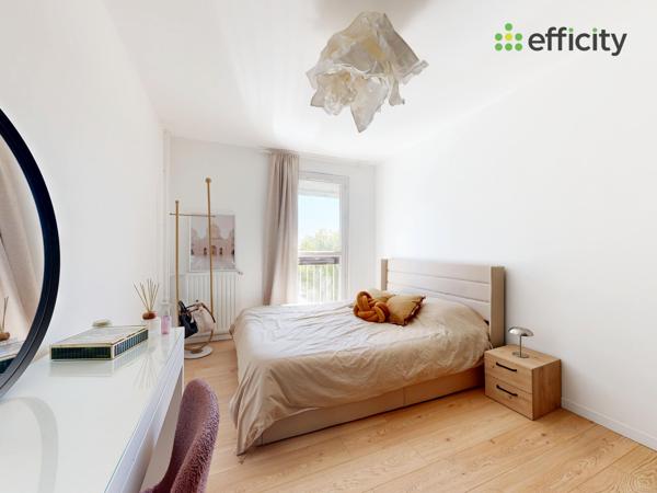 Appartement
         4 pièces
        - 75 m² Exclusivité 139 000 € *