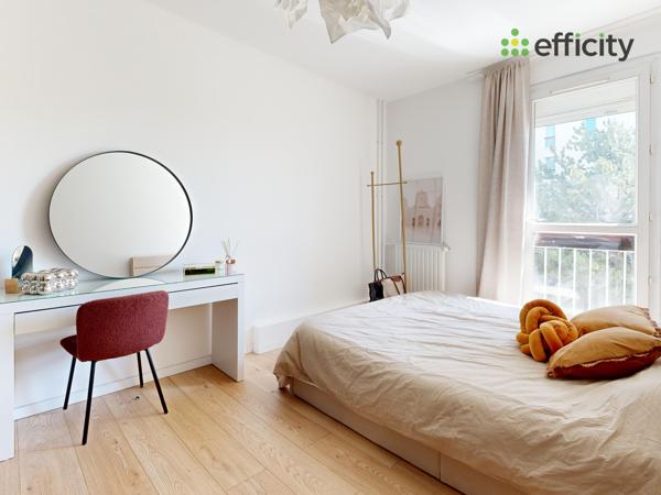 Appartement
         4 pièces
        - 75 m² Exclusivité 139 000 € *