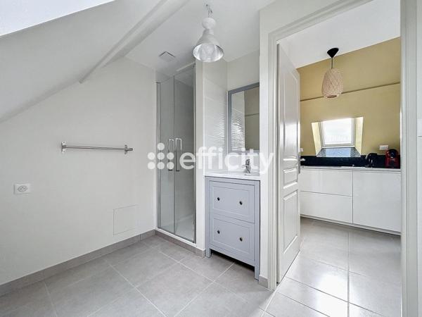 Maison 10 pièces - 184 m²