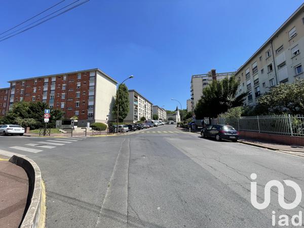 Immeuble à vendre 119 m² Livry-Gargan