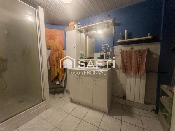 Maison en briques sur plus de 800 m² avec vue dégagée sur les champs