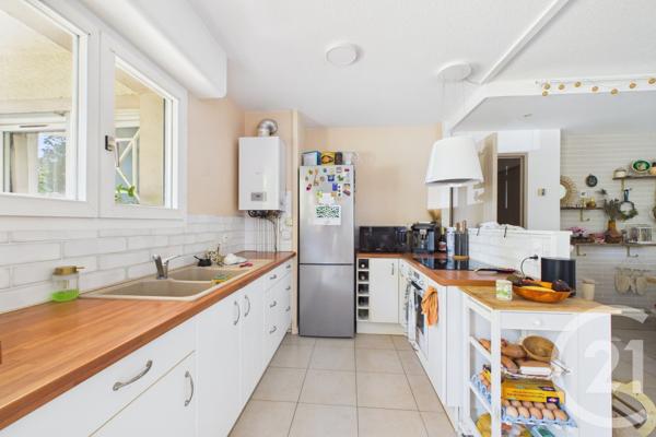 Appartement T3 à vendre  3 pièces - 66,50 m 2   EYSINES  - 33