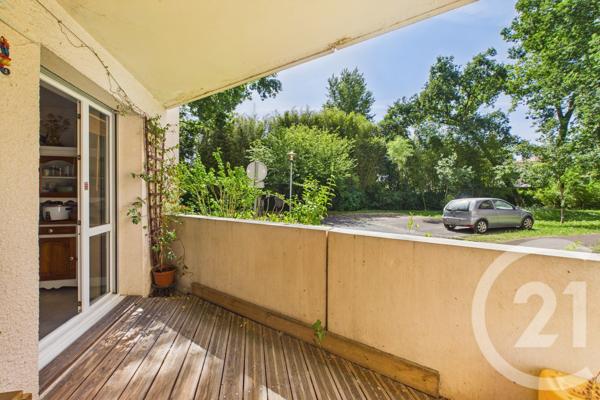 Appartement T3 à vendre  3 pièces - 66,50 m 2   EYSINES  - 33