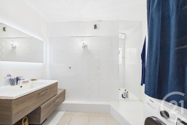 Appartement T3 à vendre  3 pièces - 66,50 m 2   EYSINES  - 33