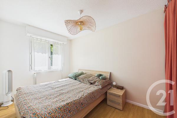 Appartement T3 à vendre  3 pièces - 66,50 m 2   EYSINES  - 33