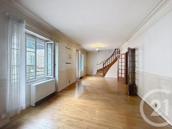 Maison à vendre  4 pièces - 103 m 2   GUERET  - 23