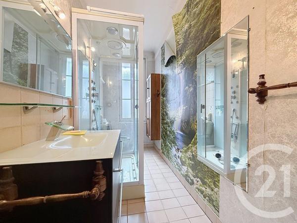 Maison à vendre  4 pièces - 103 m 2   GUERET  - 23