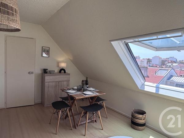 Appartement Studio à vendre  1 pièce - 24,92 m 2   BIARRITZ  - 64