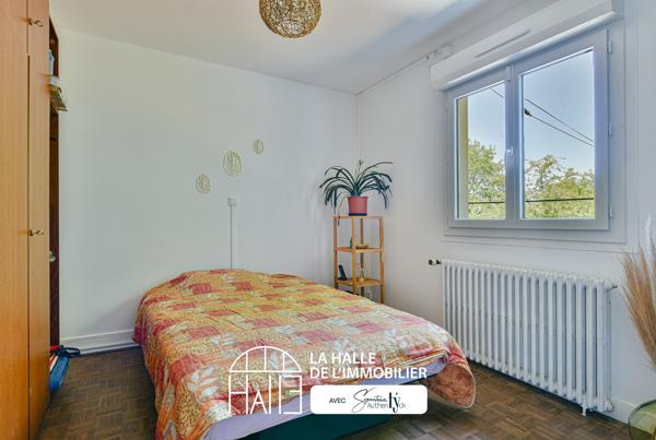 Maison
         5 pièces
        - 93 m² Exclusivité 189 900 € *