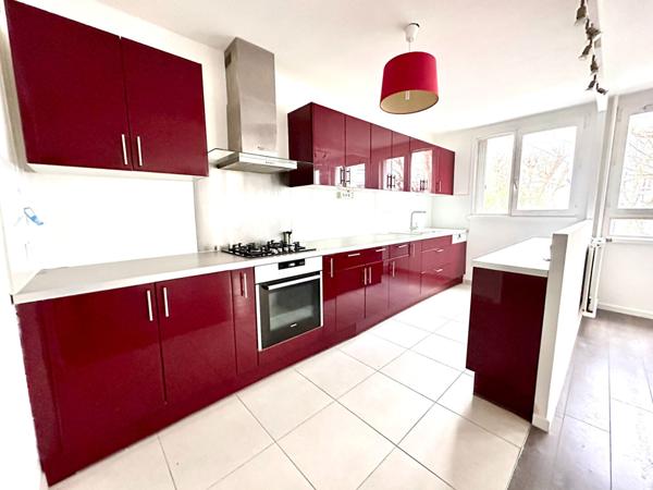 Appartement Champs Sur Marne 4 pièces