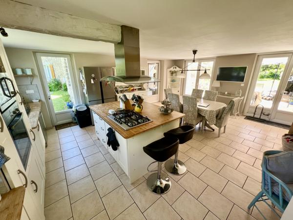 Maison à vendre à Bussière-Badil (24360) - Dordogne
